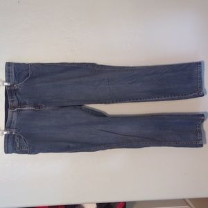 Woman's Lee comfort waistband jeans